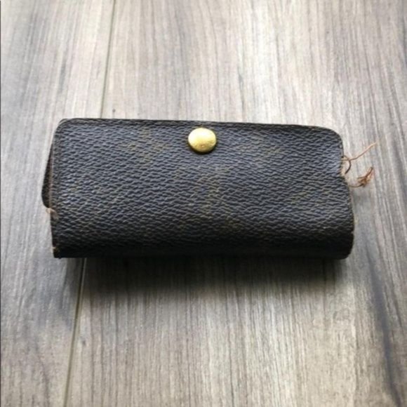 Louis Vuitton Monogram Key Holder/Wallet #374💥PRICE DROP💥 - Picture 3 of 8